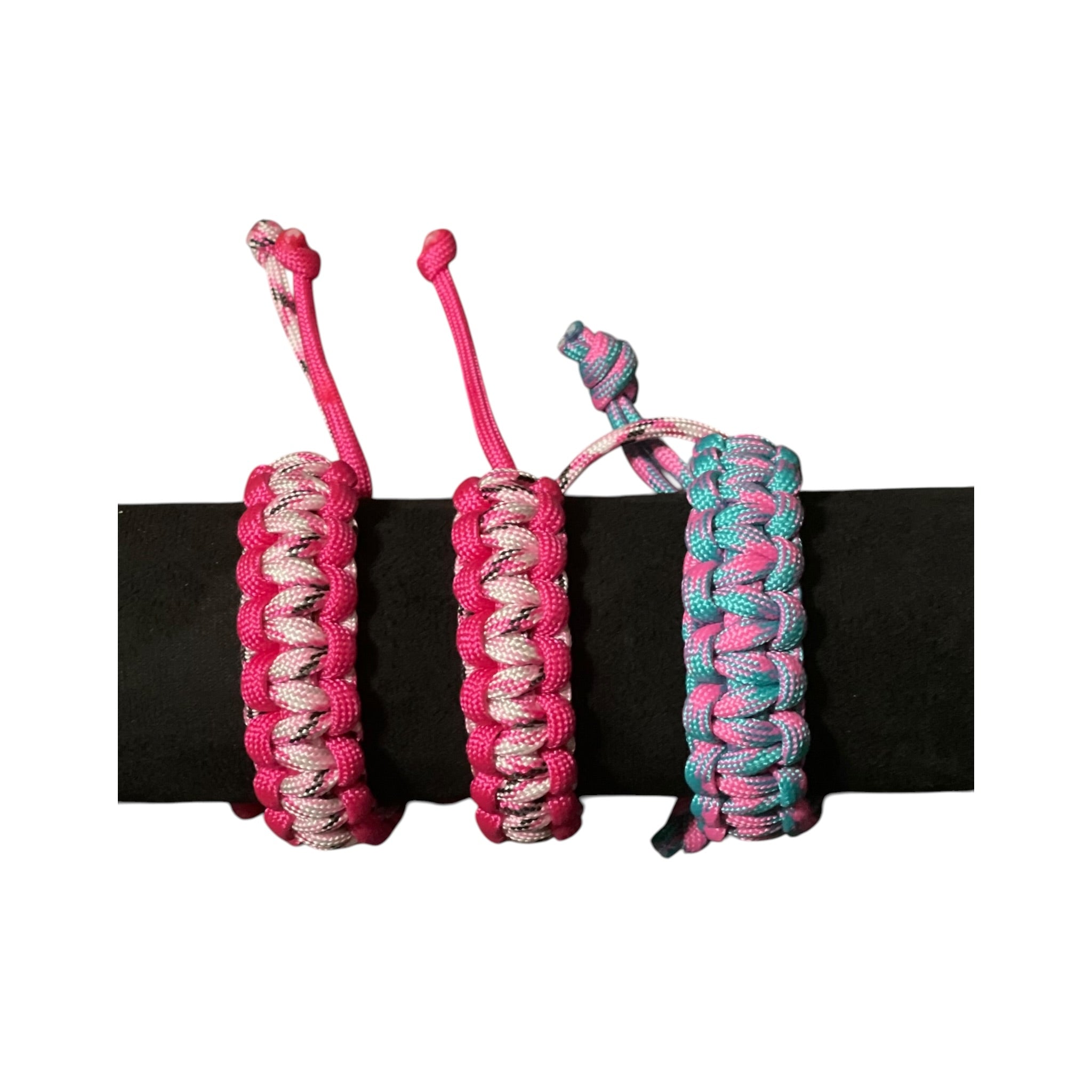Adjustable Paracord Bracelet (No Buckle)